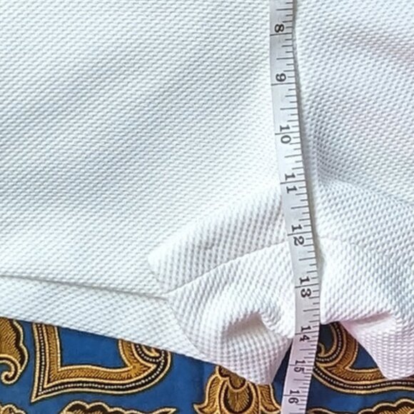 High-rise form-fitting white shorts small Bedo GUC - Picture 7 of 12